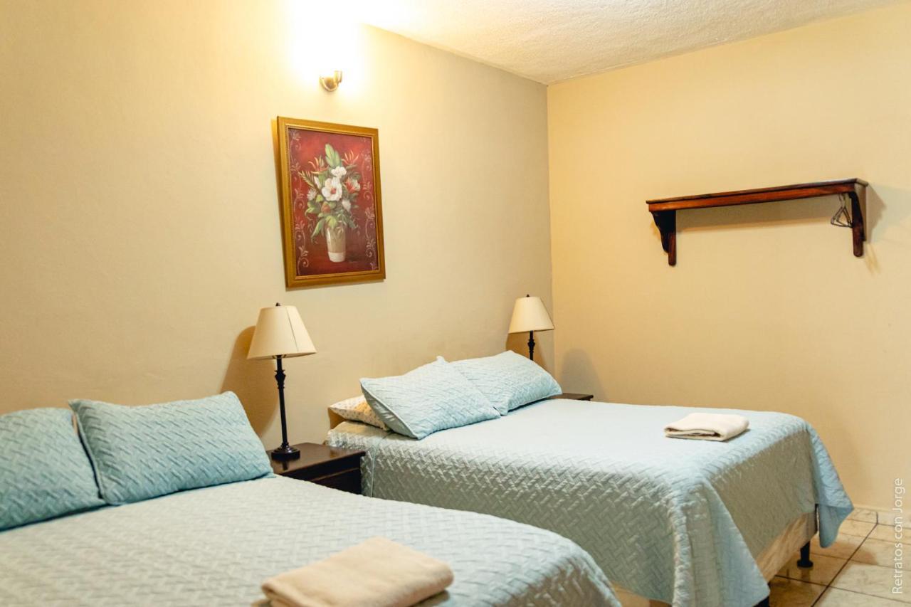 Hotel Las Margaritas La Esperanza Bagian luar foto