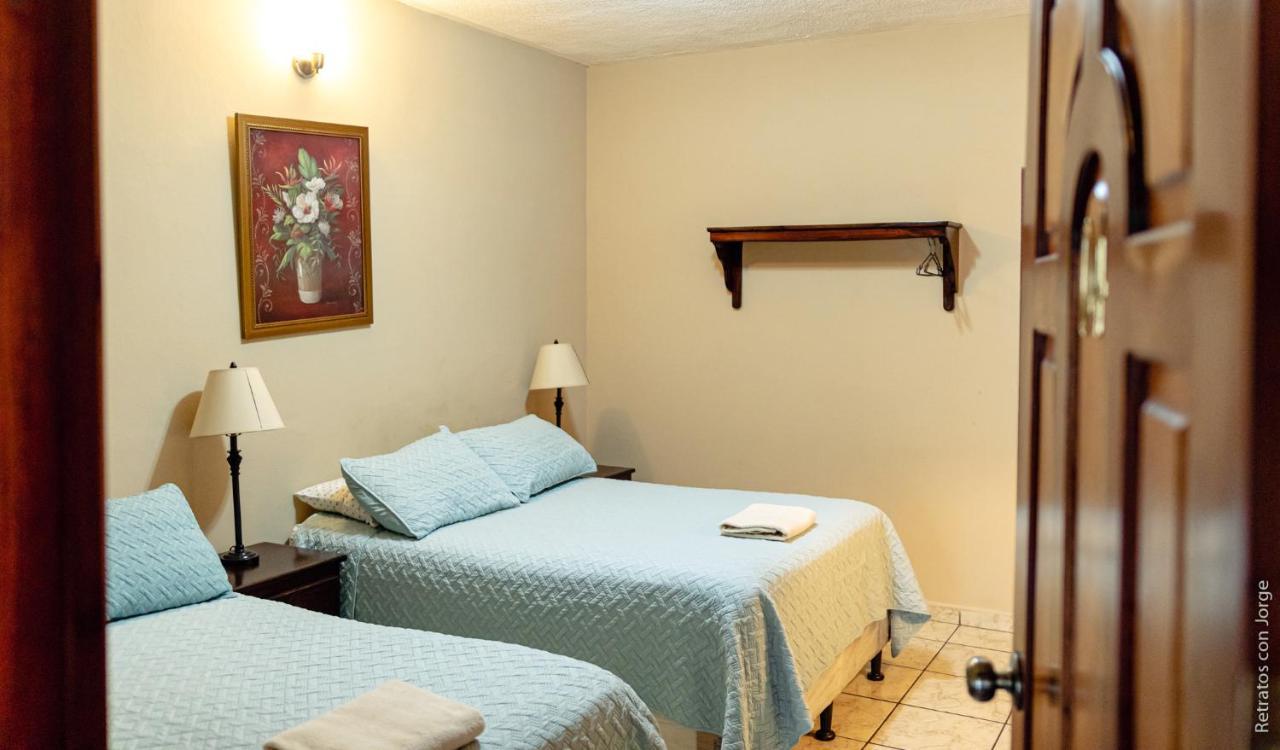 Hotel Las Margaritas La Esperanza Bagian luar foto