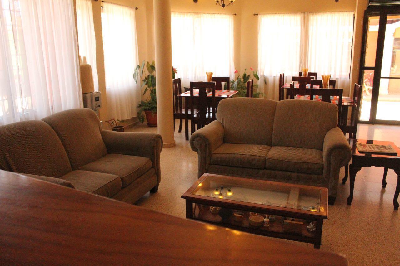 Hotel Las Margaritas La Esperanza Bagian luar foto