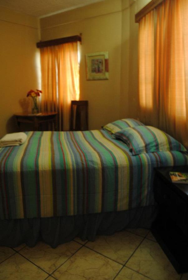 Hotel Las Margaritas La Esperanza Bagian luar foto