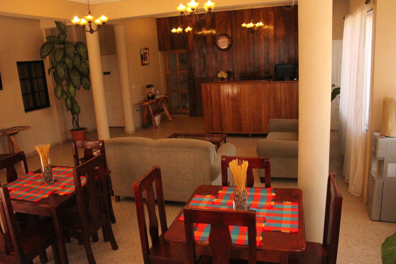 Hotel Las Margaritas La Esperanza Bagian luar foto