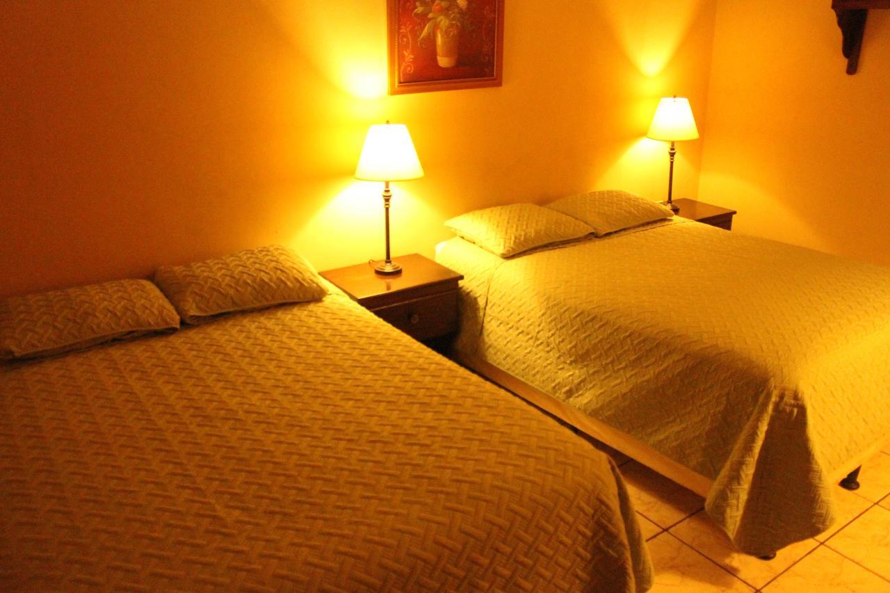Hotel Las Margaritas La Esperanza Bagian luar foto