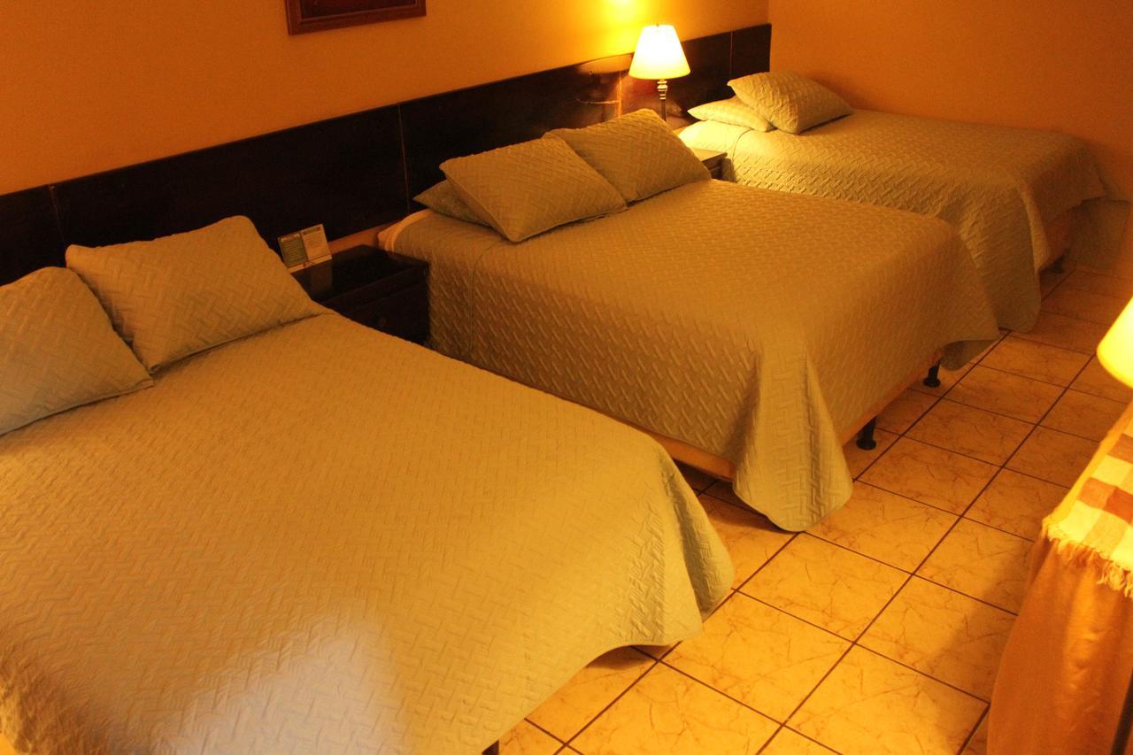 Hotel Las Margaritas La Esperanza Bagian luar foto