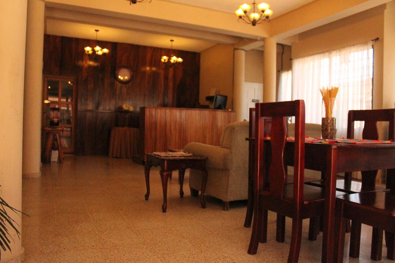 Hotel Las Margaritas La Esperanza Bagian luar foto